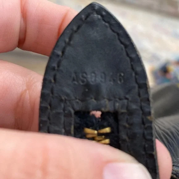 LV Black Epi Purse Authentic - Picture 9 of 13